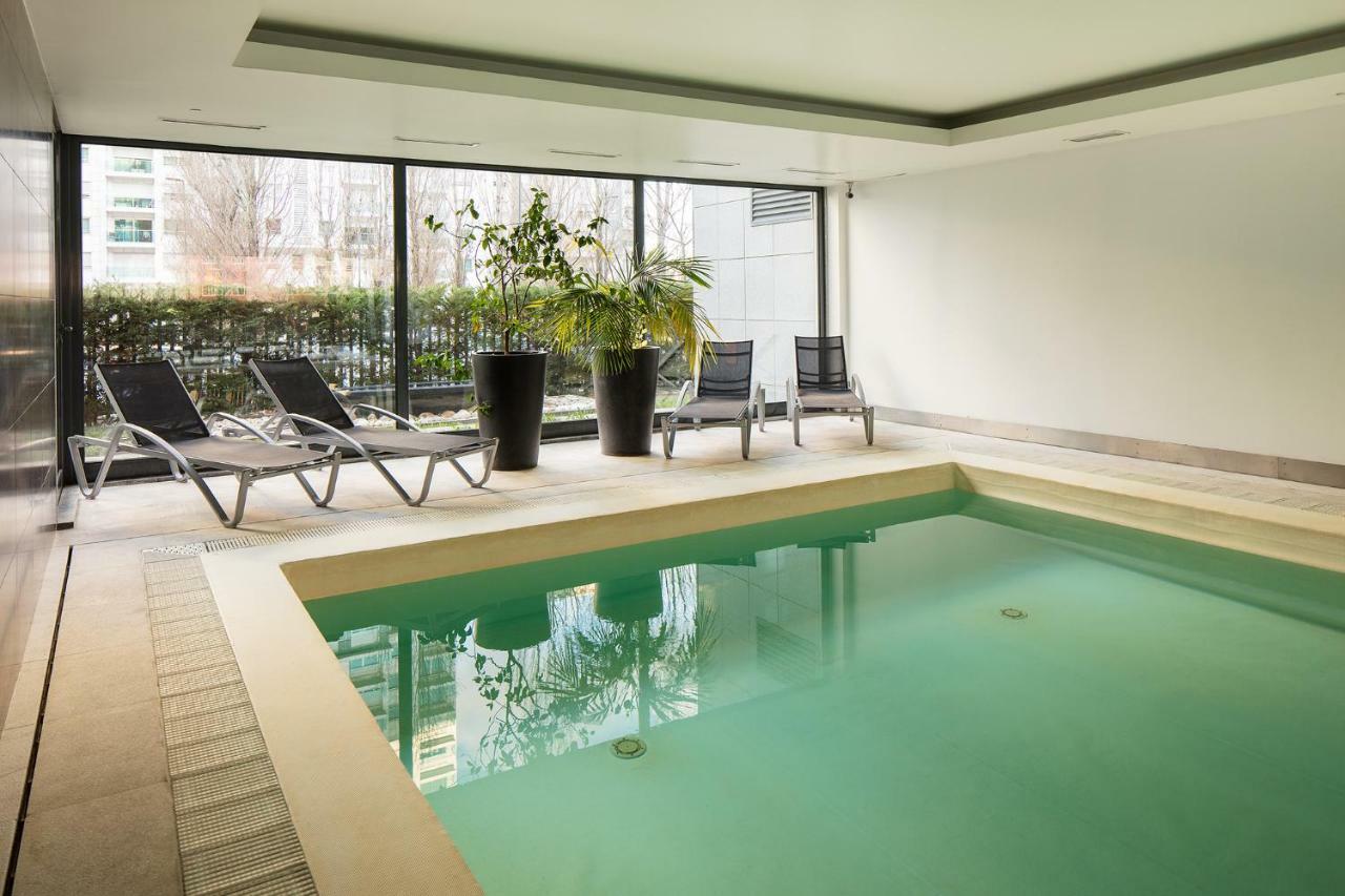 Skyscraper Riverview Lisbon With Indoor Pool Buitenkant foto